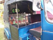 https://riyasewana.com/uploads/bajaj-re-161600146656.jpg