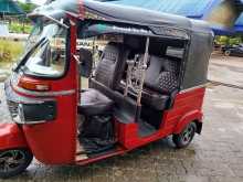 https://riyasewana.com/uploads/bajaj-re-161737554942.jpg