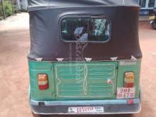 https://riyasewana.com/uploads/bajaj-re-17125429460144.jpg