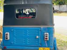 https://riyasewana.com/uploads/bajaj-re-17425022703.jpg