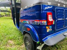 https://riyasewana.com/uploads/bajaj-re-175-10843216284.jpg