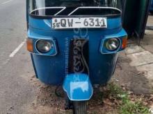 Bajaj RE 2010 Three Wheel