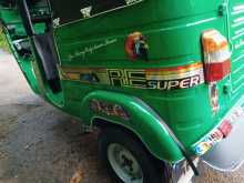 https://riyasewana.com/uploads/bajaj-re-175-2008-110414412123.jpg