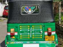 https://riyasewana.com/uploads/bajaj-re-175-2013-610241812423.jpg