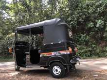 https://riyasewana.com/uploads/bajaj-re-175-210261022642.jpg