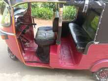 https://riyasewana.com/uploads/bajaj-re-181643154833.jpg