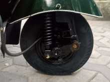 https://riyasewana.com/uploads/bajaj-re-181857564753.jpg