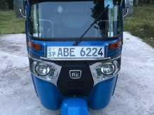 Bajaj Re 2015 Three Wheel