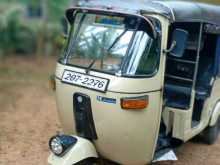 Bajaj Re 2000 Three Wheel