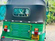 https://riyasewana.com/uploads/bajaj-re-191556274552.jpg