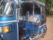https://riyasewana.com/uploads/bajaj-re-19180338637487.jpg