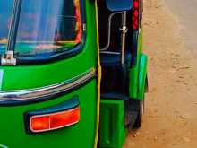 https://riyasewana.com/uploads/bajaj-re-1998-1998-2021470212483.jpg