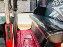 https://riyasewana.com/uploads/bajaj-re-2-121483117345.jpg