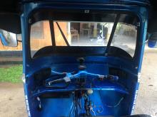 https://riyasewana.com/uploads/bajaj-re-2-1414150617394.jpg