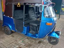 Bajaj RE 2 2004 Three Wheel