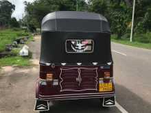 https://riyasewana.com/uploads/bajaj-re-2-18173417343.jpg
