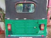 https://riyasewana.com/uploads/bajaj-re-2-191202226365.jpg