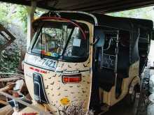 Bajaj RE 2 Stroke 2004 Three Wheel