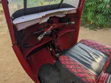 https://riyasewana.com/uploads/bajaj-re-2-2004-3112431712963.jpg
