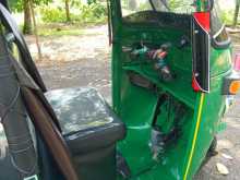 https://riyasewana.com/uploads/bajaj-re-2-2004-3118510612482.jpg