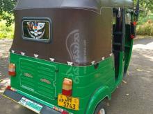https://riyasewana.com/uploads/bajaj-re-2-2004-91952191255332.jpg