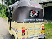 https://riyasewana.com/uploads/bajaj-re-2-2005-108390812272.jpg