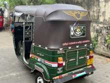 https://riyasewana.com/uploads/bajaj-re-2-2005-1718184912314.jpg