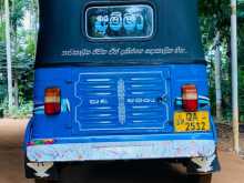 https://riyasewana.com/uploads/bajaj-re-2-2005-209155712642.jpg