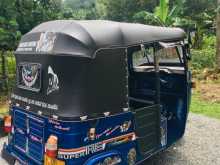 https://riyasewana.com/uploads/bajaj-re-2-2005-228205212833.jpg
