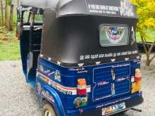 https://riyasewana.com/uploads/bajaj-re-2-2005-228205212942.jpg