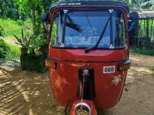 https://riyasewana.com/uploads/bajaj-re-2-2006-2112454312272.jpg