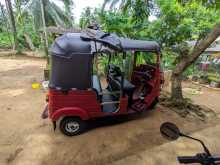 https://riyasewana.com/uploads/bajaj-re-2-2006-2112454312453.jpg
