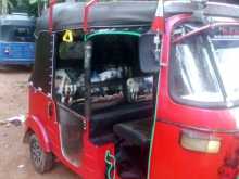 https://riyasewana.com/uploads/bajaj-re-2-2006-2818080212382.jpg