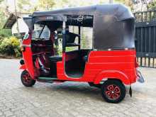 https://riyasewana.com/uploads/bajaj-re-2-2010585522282.jpg