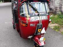 https://riyasewana.com/uploads/bajaj-re-2-201948444062.jpg