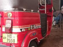 https://riyasewana.com/uploads/bajaj-re-2-21915406776.jpg