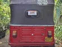 https://riyasewana.com/uploads/bajaj-re-2-2212470622292.jpg