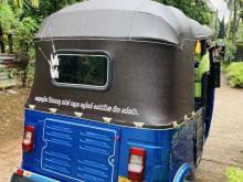https://riyasewana.com/uploads/bajaj-re-2-2410034224882.jpg