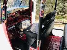 https://riyasewana.com/uploads/bajaj-re-2-2620181617184.jpg