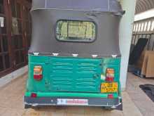 https://riyasewana.com/uploads/bajaj-re-2-2719394822333.jpg