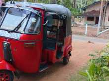 https://riyasewana.com/uploads/bajaj-re-2-2753494723.jpg