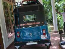 https://riyasewana.com/uploads/bajaj-re-2-2810533522012.jpg