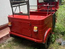 https://riyasewana.com/uploads/bajaj-re-2-2820233024973.jpg