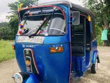 https://riyasewana.com/uploads/bajaj-re-2-28553522292.jpg