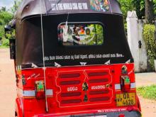 https://riyasewana.com/uploads/bajaj-re-2-82138216932.jpg