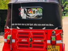 https://riyasewana.com/uploads/bajaj-re-2-82138226486.jpg