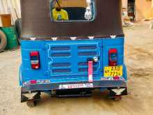https://riyasewana.com/uploads/bajaj-re-200-121001244423.jpg