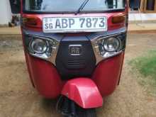 Bajaj RE 2017 Three Wheel