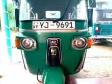 Bajaj 4 Stroke 2011 Three Wheel