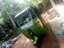 Bajaj Re 2000 Three Wheel